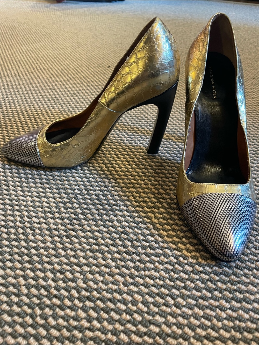 Dries Van Noten Gold and Silver Textured Pointed Pumps